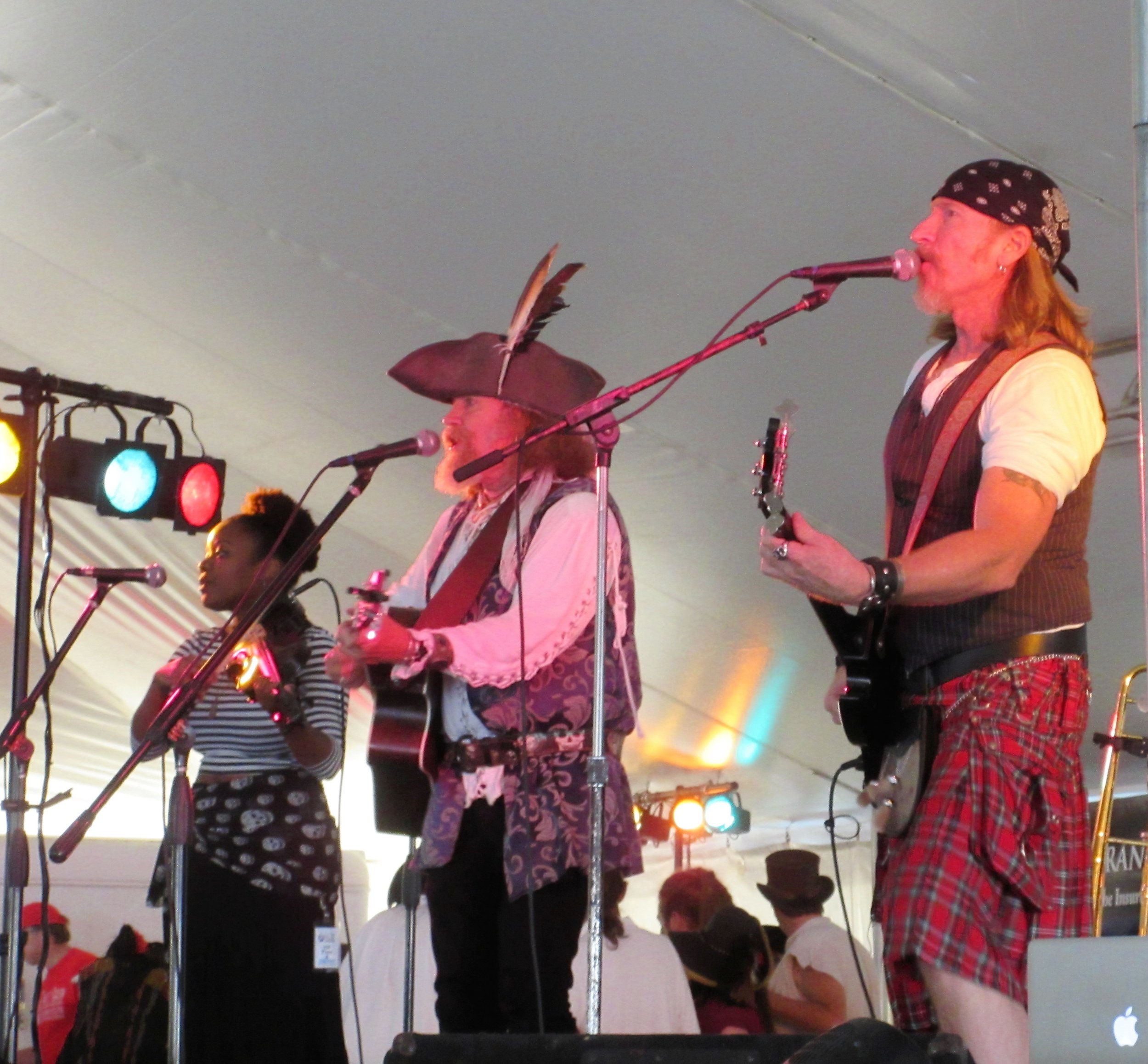 Leslie Hall - IMG_2415.JPG